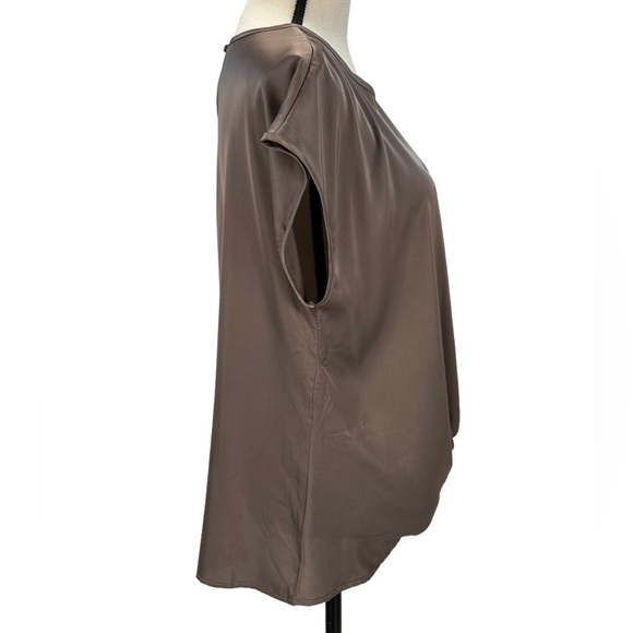 Pleione Sleeveless Knot Front Blouse - Brown - size Medium - Picture 2 of 9